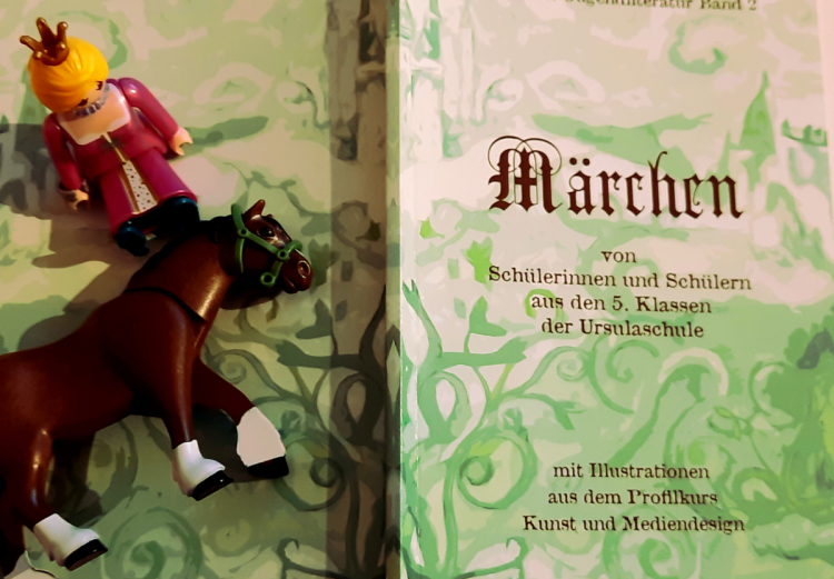 Eigenes Märchenbuch