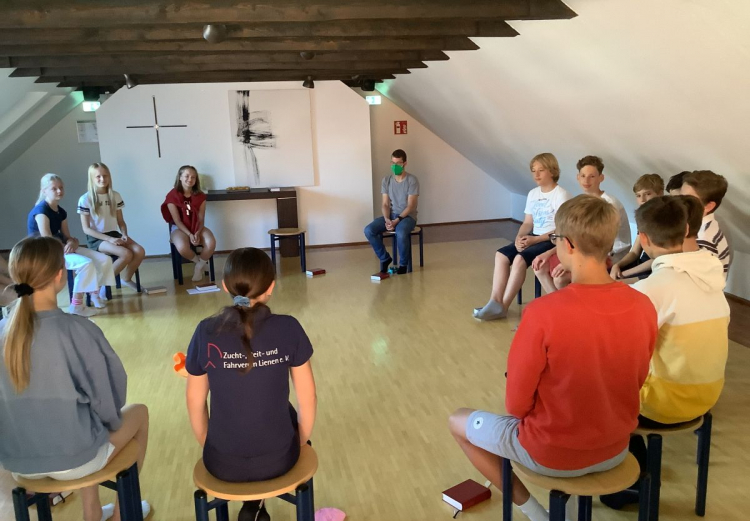 Gottesdienst im Raum der Stille