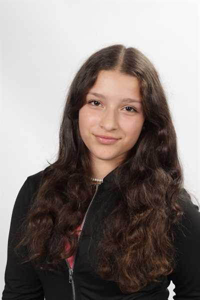 Tala Zaza, 10b