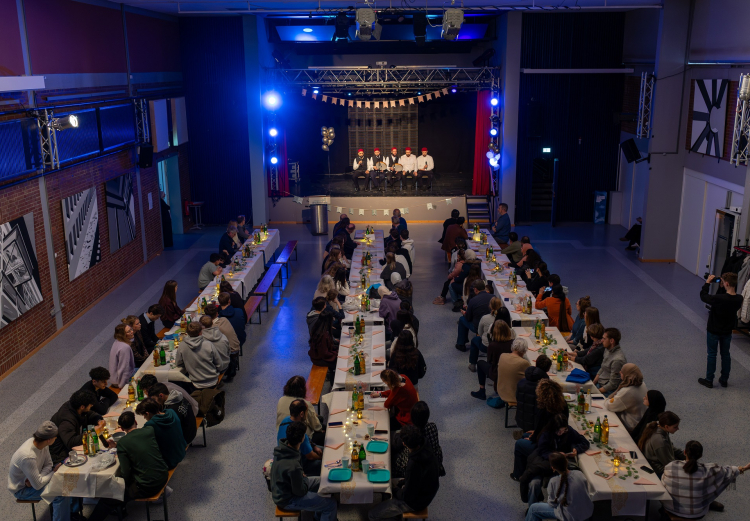 Interreligiöses Fastenbrechen an der Ursulaschule
