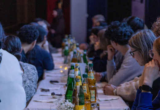 „Zeichen der Hoffnung“ – Interreligiöses Fastenbrechen in der Ursulaschule